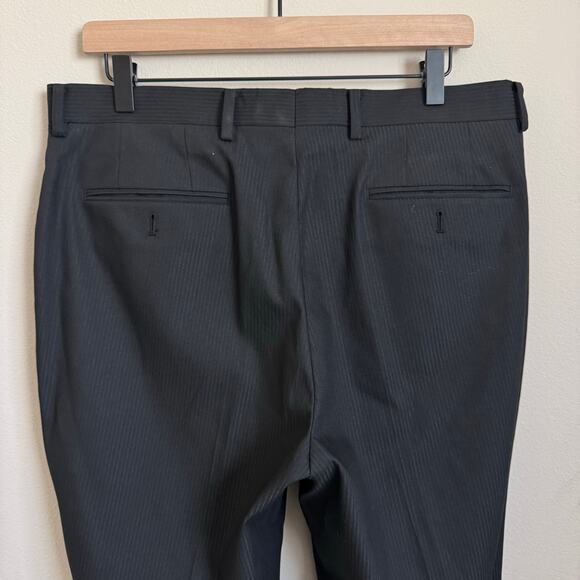 Michael Kors Men Black Pinstripe Trouser 34 x 32 Pleated Workwear Career Pockets - Picture 8 of 10